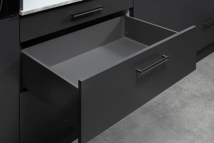 apic-04872660.jpg